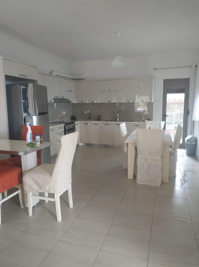 View Apartment Λούκοβο Εξωτερικό φωτογραφία