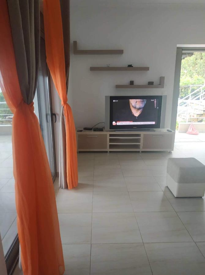 View Apartment Λούκοβο Εξωτερικό φωτογραφία